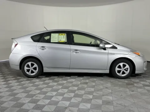 More photos of 2013 Toyota Prius at Ford Longview, WA