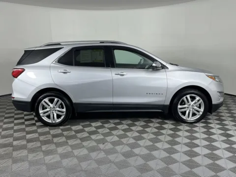 More photos of 2020 Chevrolet Equinox Premier at Ford Longview, WA