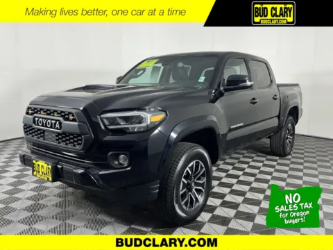Black 2020 Toyota Tacoma TRD Sport for sale in Longview, WA