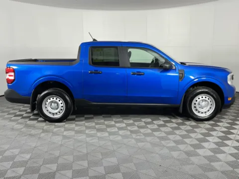 More photos of 2022 Ford Maverick at Ford Longview, WA