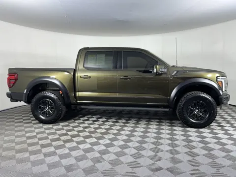 More photos of 2024 Ford F-150 Raptor at Ford Longview, WA