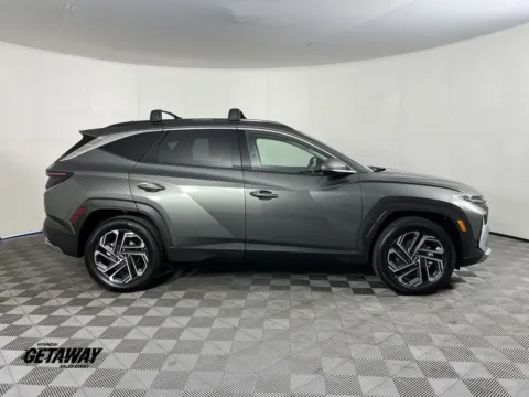 More photos of 2026 Hyundai Tucson Hybrid Limited at Ford Longview, WA