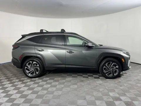 More photos of 2026 Hyundai Tucson Hybrid Limited at Ford Longview, WA