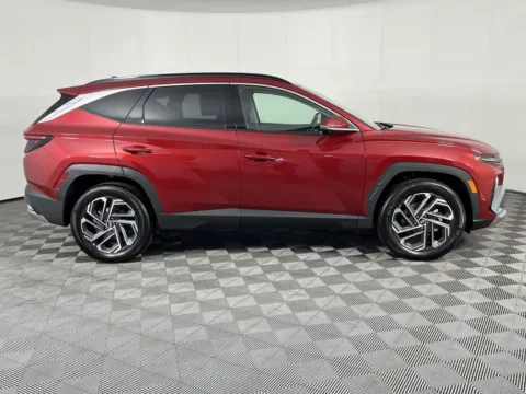 More photos of 2026 Hyundai Tucson Hybrid Limited at Ford Longview, WA