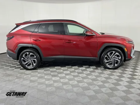 More photos of 2026 Hyundai Tucson Hybrid Limited at Ford Longview, WA