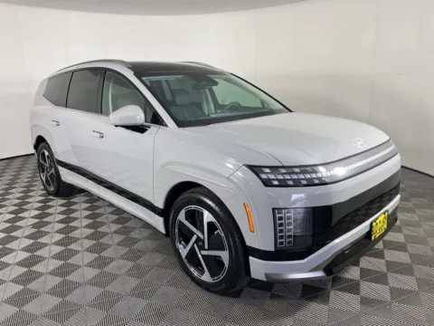 Another view of 2026 Hyundai IONIQ 9 Performance Calligraphy for sale in Longview, WA at Ford Longview
