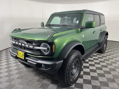 Green 2025 Ford Bronco Outer Banks for sale in Longview, WA