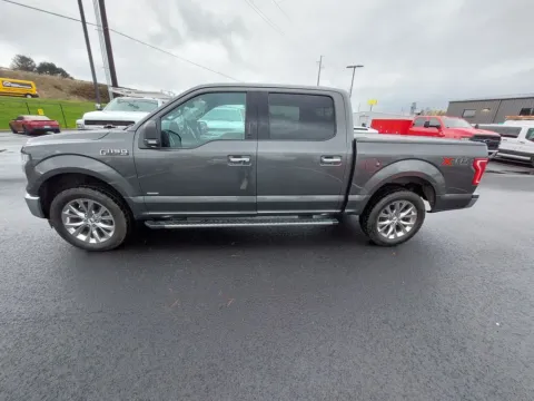 Gray 2016 Ford F-150 XLT for sale in Longview, WA