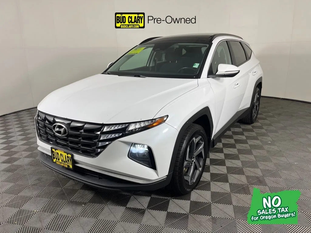 White 2022 Hyundai Tucson Hybrid SEL Convenience for sale in Longview, WA