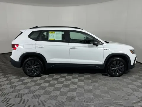 More photos of 2024 Volkswagen Taos 1.5T S at Ford Longview, WA
