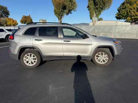 More photos of 2017 Jeep Cherokee Sport at Ford Longview, WA