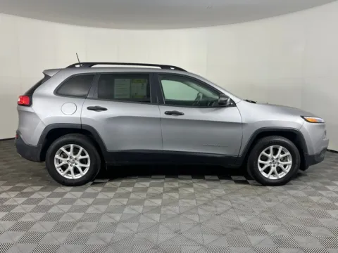 More photos of 2017 Jeep Cherokee Sport at Ford Longview, WA