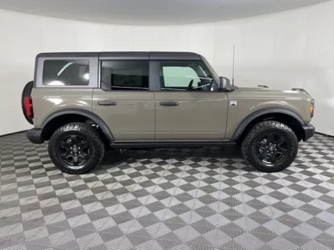 More photos of 2025 Ford Bronco Big Bend at Ford Longview, WA