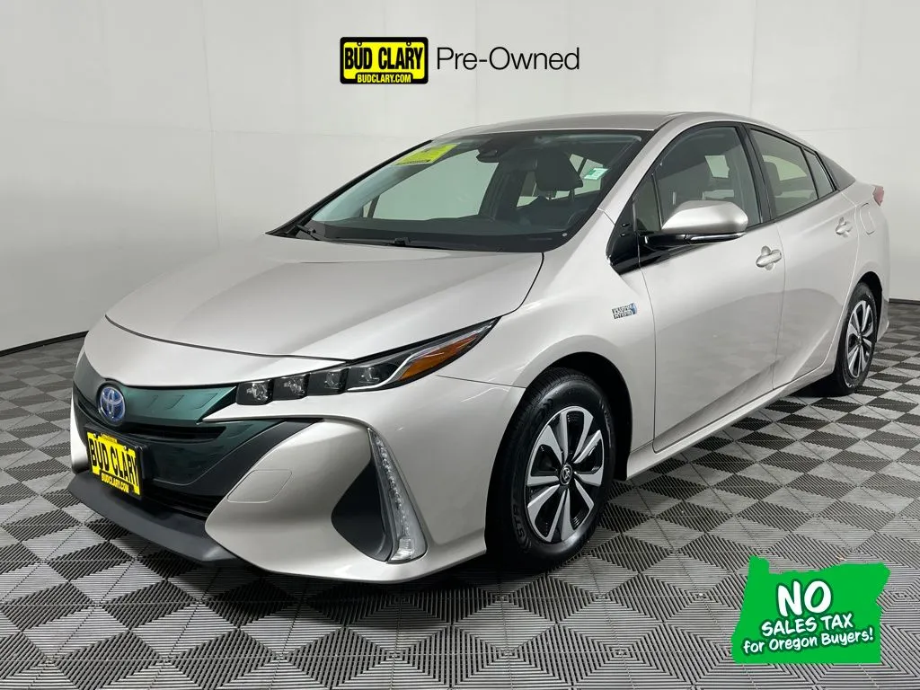 Gray 2017 Toyota Prius Prime Premium for sale in Longview, WA