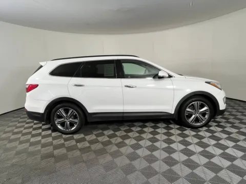 More photos of 2015 Hyundai Santa Fe Limited at Ford Longview, WA