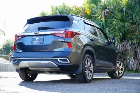 More photos of 2021 Kia Seltos S at Gravity Autos Jacksonville, FL