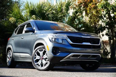 Photos of 2021 Kia Seltos S for sale in Jacksonville, FL at Gravity Autos Jacksonville