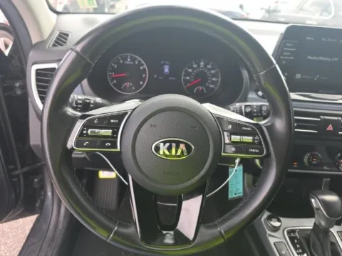 More photos of 2021 Kia Seltos S at Gravity Autos Jacksonville, FL