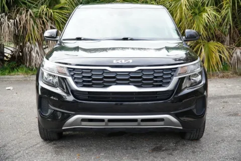 Another view of 2022 Kia Seltos LX for sale in Jacksonville, FL at Gravity Autos Jacksonville