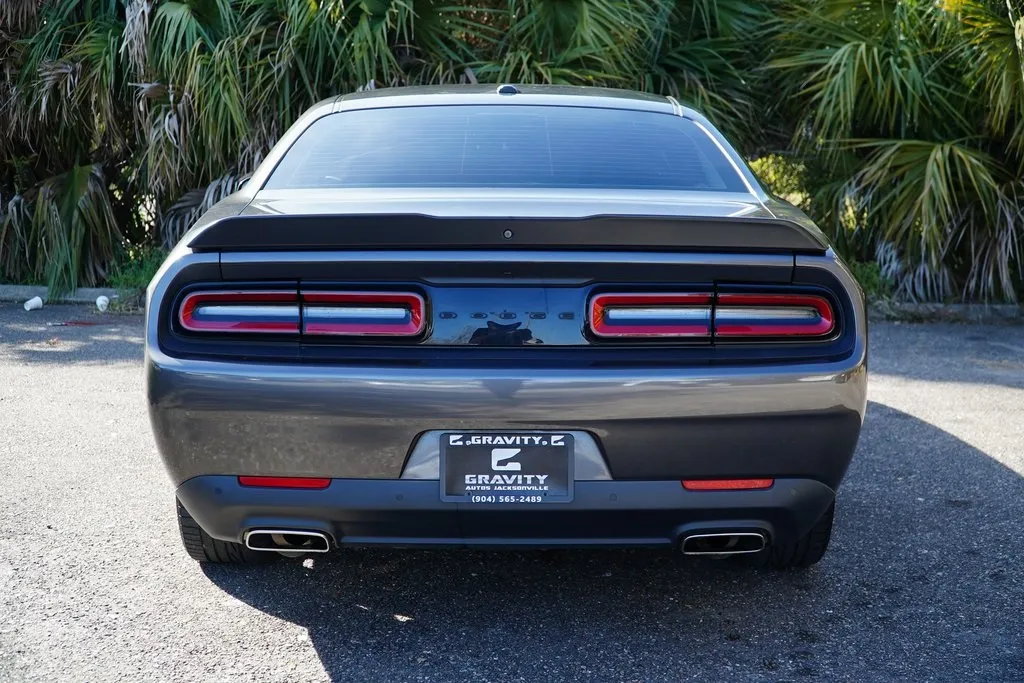 2021 Dodge Challenger GT photo 4