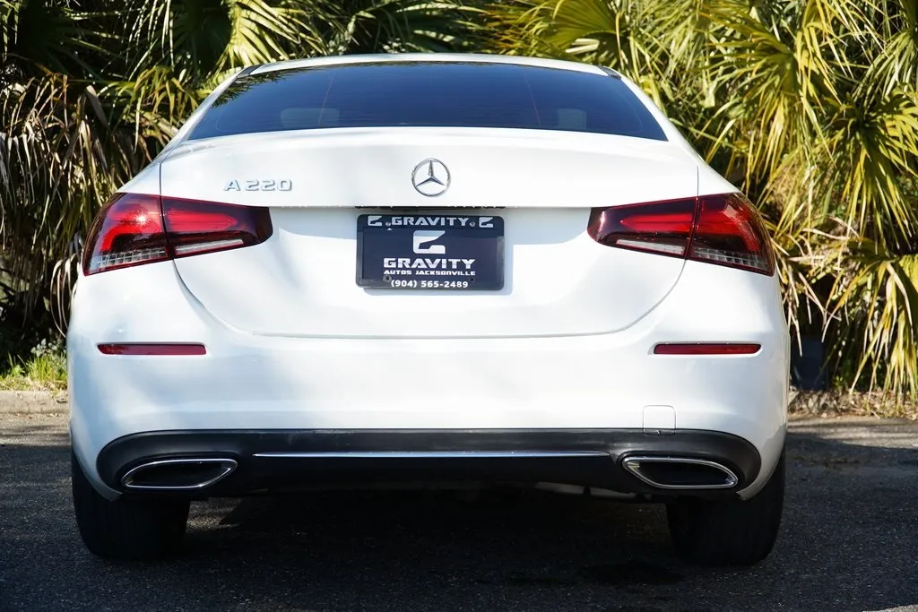 2021 Mercedes Benz A 220 photo 3