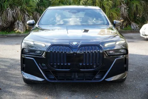 Another view of 2023 BMW 7 Series 740i for sale in Jacksonville, FL at Gravity Autos Jacksonville