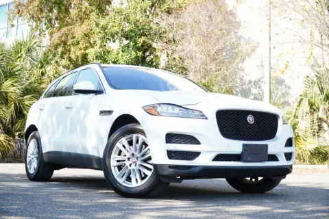Photos of 2018 Jaguar F-PACE 35t Prestige for sale in Jacksonville, FL at Gravity Autos Jacksonville