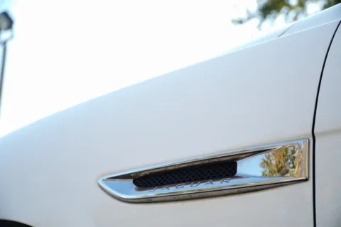 More photos of 2018 Jaguar F-PACE 35t Prestige at Gravity Autos Jacksonville, FL