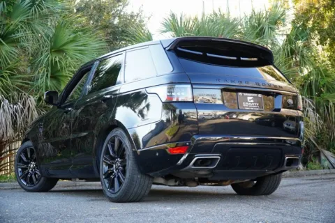 More photos of 2021 Land Rover Range Rover Sport HSE Silver Edition at Gravity Autos Jacksonville, FL