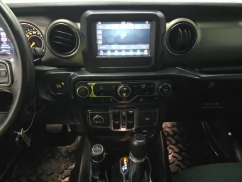 More photos of 2018 Jeep Wrangler Unlimited Sport S at Gravity Autos Jacksonville, FL