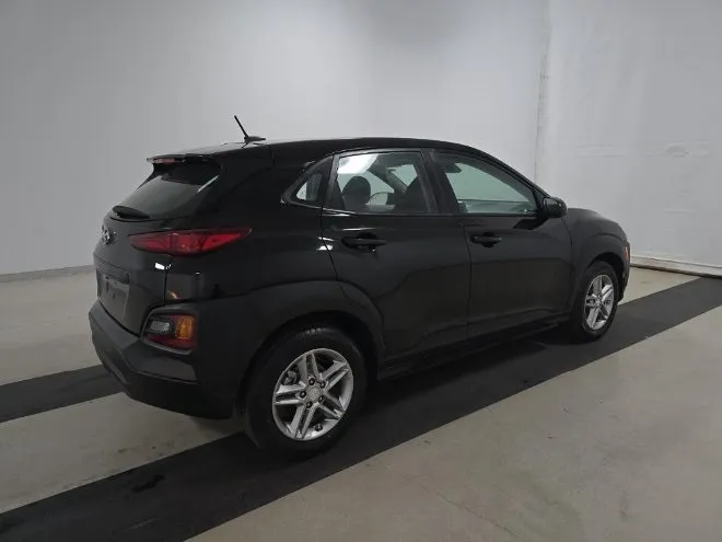 2019 Hyundai Kona SE photo 2
