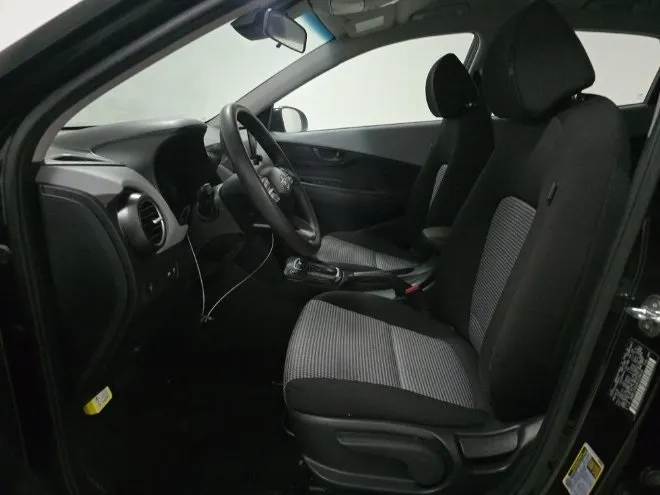 2019 Hyundai Kona SE photo 4