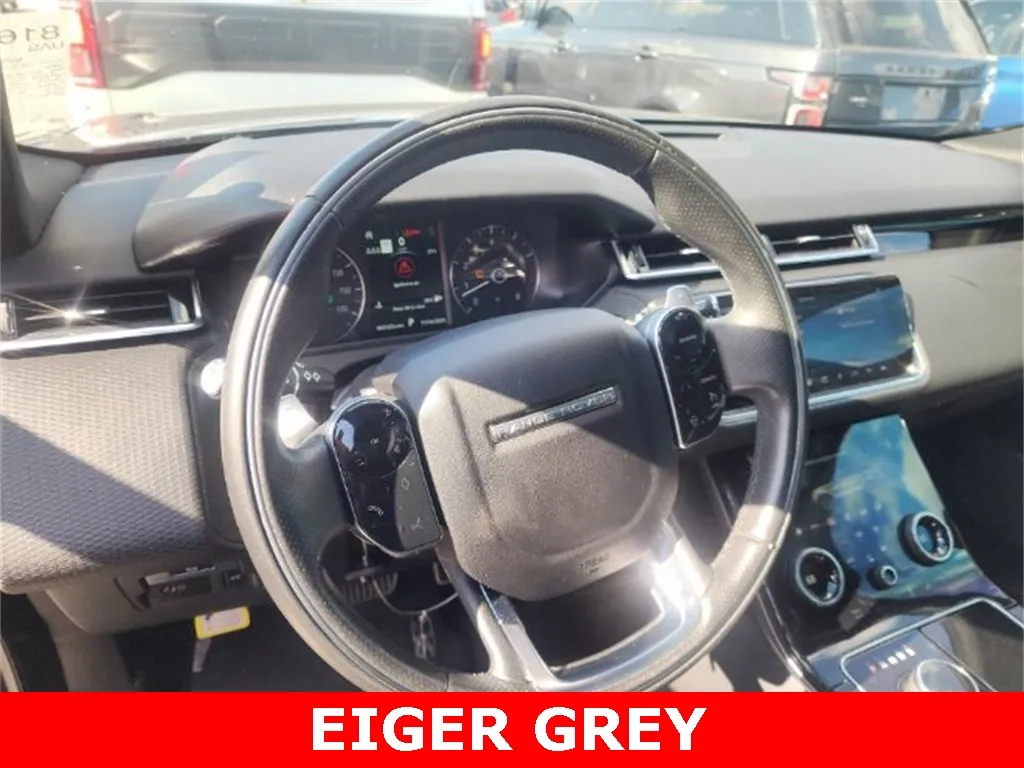 2020 Land Rover Range Rover Velar P250 R-Dynamic S photo 2