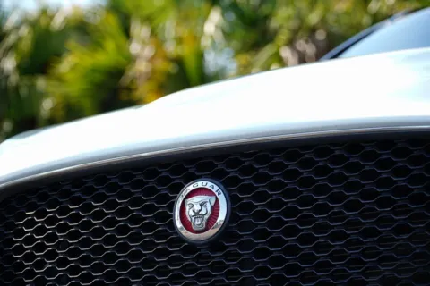 More photos of 2018 Jaguar F-PACE 35t Prestige at Gravity Autos Jacksonville, FL