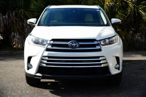 Another view of 2017 Toyota Highlander Limited for sale in Jacksonville, FL at Gravity Autos Jacksonville