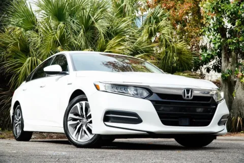 Photos of 2018 Honda Accord Hybrid for sale in Jacksonville, FL at Gravity Autos Jacksonville