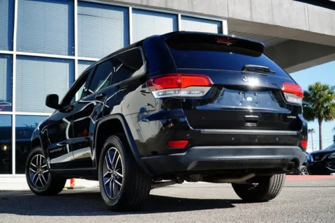 More photos of 2020 Jeep Grand Cherokee Laredo E at Gravity Autos Jacksonville, FL