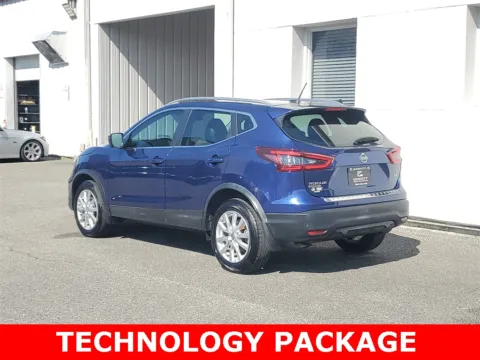 Photos of 2020 Nissan Rogue Sport SV for sale in Jacksonville, FL at Gravity Autos Jacksonville