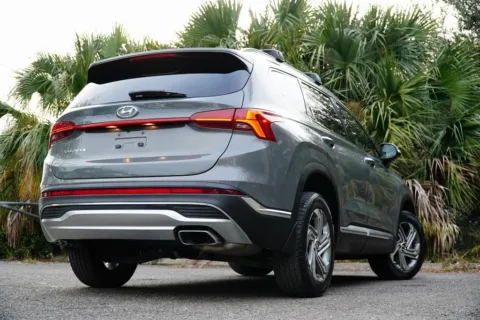 More photos of 2022 Hyundai Santa Fe SEL at Gravity Autos Jacksonville, FL