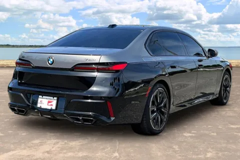 More photos of 2023 BMW 7 Series 760i xDrive at Gravity Autos Jacksonville, FL