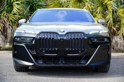 Another view of 2023 BMW 7 Series 760i xDrive for sale in Jacksonville, FL at Gravity Autos Jacksonville
