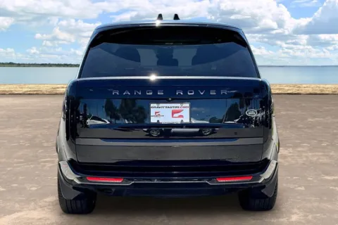 More photos of 2023 Land Rover Range Rover SE at Gravity Autos Jacksonville, FL