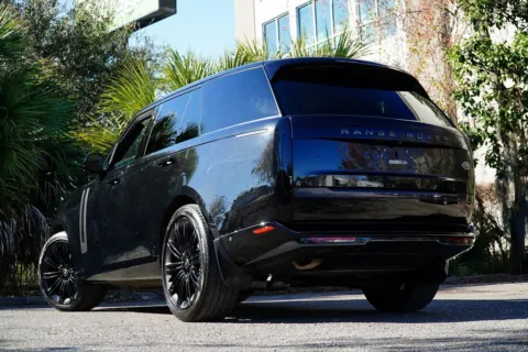 More photos of 2023 Land Rover Range Rover SE at Gravity Autos Jacksonville, FL