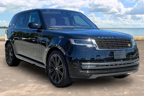 Another view of 2023 Land Rover Range Rover SE for sale in Jacksonville, FL at Gravity Autos Jacksonville