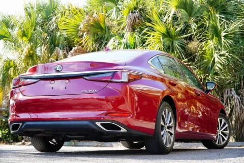 More photos of 2021 Lexus ES 350 at Gravity Autos Jacksonville, FL