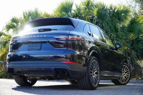 More photos of 2019 Porsche Cayenne S at Gravity Autos Jacksonville, FL