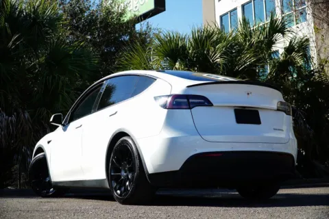 More photos of 2020 Tesla Model Y Performance at Gravity Autos Jacksonville, FL