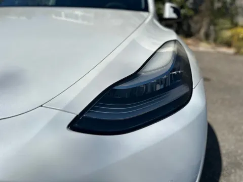 More photos of 2020 Tesla Model Y Long Range at Gravity Autos Jacksonville, FL