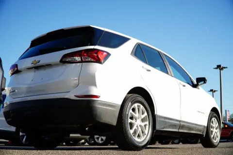 More photos of 2022 Chevrolet Equinox LS at Gravity Autos Jacksonville, FL