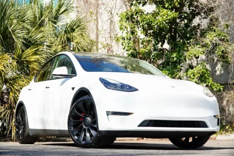 Photos of 2022 Tesla Model Y Performance for sale in Jacksonville, FL at Gravity Autos Jacksonville